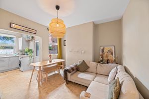 Dining Room- click for photo gallery